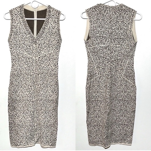 ALAÏA Bodycon Sleeveless Dress Snow Leopard - Picture 2 of 9